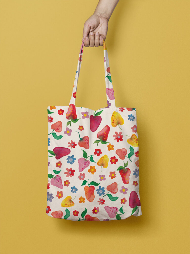 Lulu-Blue-Studio-Strawberries-Canvas-Bag